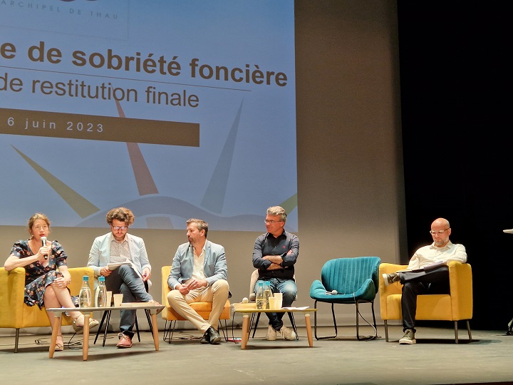 Restitution finale, mardi 6 juin 2023, Théâtre Molière, Sète, crédit : Laetitia Comito-Bertrand, PUCA